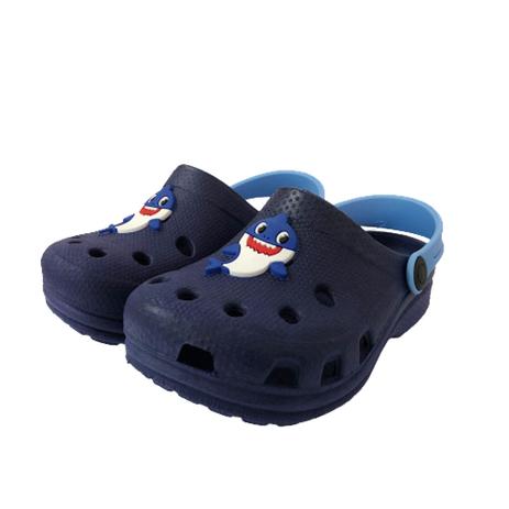 gym shoes