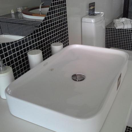 Cuba de Apoio para Banheiro Jacuzzi Great Abaco 60cmx40cmx10cm Branco Menor preço em Cuba de Apoio para Banheiro Jacuzzi Great Abaco 60cmx40cmx10cm Branco