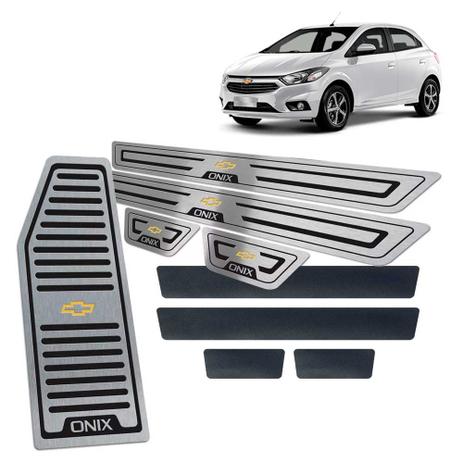 Descanso + Soleiras + Vinil Chevrolet Onix 2017/2019 Preto - Jr Menor preço em Descanso + Soleiras + Vinil Chevrolet Onix 2017/2019 Preto - Jr