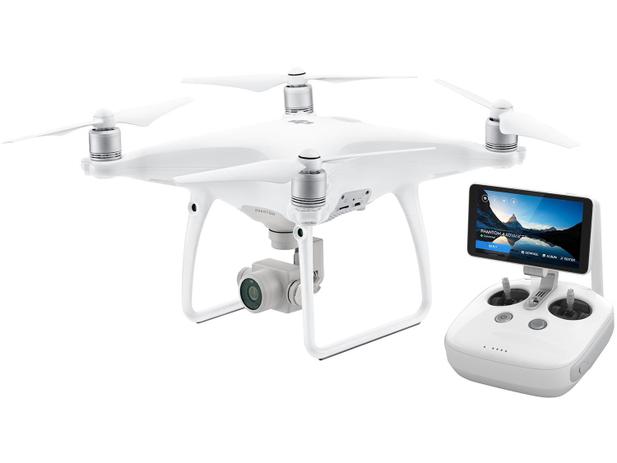 Drone DJI - Phantom 4 Advanced+ com Tela de 5,5” Câmera