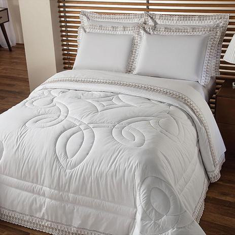 Edredom Solteiro 230 Fios Luxury com Renda Branco - Plumasul Menor preço em Edredom Solteiro 230 Fios Luxury com Renda Branco - Plumasul