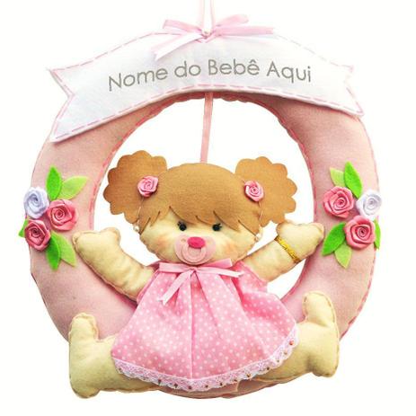 Enfeite de Porta Feltro Rosa Menina Vestido Poá Flor Personalizado com Nome - Mais que baby Menor preço em Enfeite de Porta Feltro Rosa Menina Vestido Poá Flor Personalizado com Nome - Mais que baby