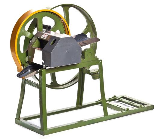 Engenho para Cana B120 Baixo Sem Motor Botini - Utilimil Menor preço em Engenho para Cana B120 Baixo Sem Motor Botini - Utilimil