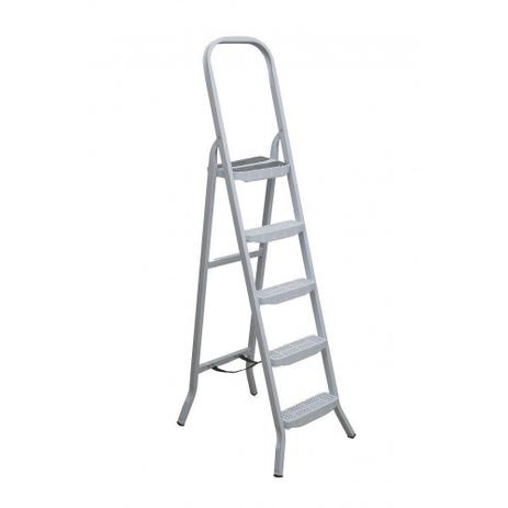 Escada de aco uso domestico 5 degraus maestro é boa?