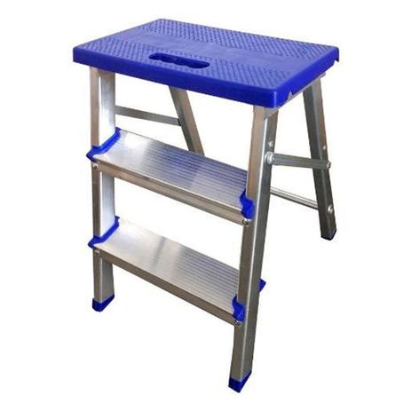 Escada De Aluminio Banqueta 3 Degraus 50cm Sba é boa?