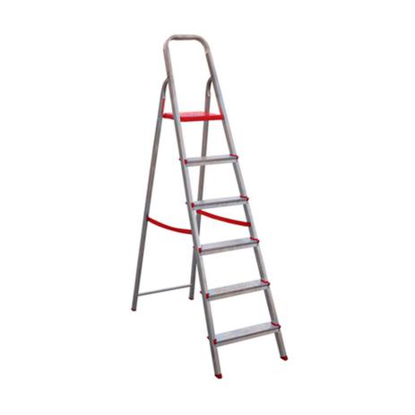 Escada doméstica de alumínio 6 degraus Botafogo é boa?