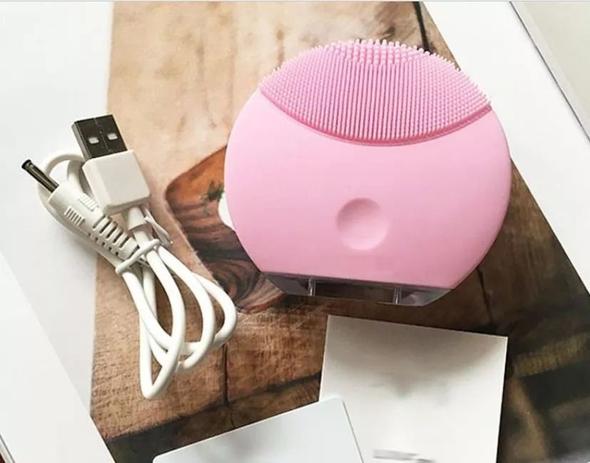 Esponja Elétrica Para Limpeza Facial Prova Dágua Forever ROSA Menor preço em Esponja Elétrica Para Limpeza Facial Prova Dágua Forever ROSA