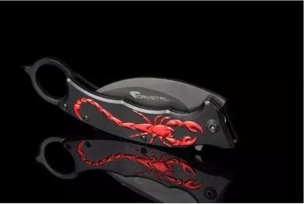 Faca Canivete Camping Pesca Karambit Preta Com Desenho no cabo - Eita comprei Menor preço em Faca Canivete Camping Pesca Karambit Preta Com Desenho no cabo - Eita comprei