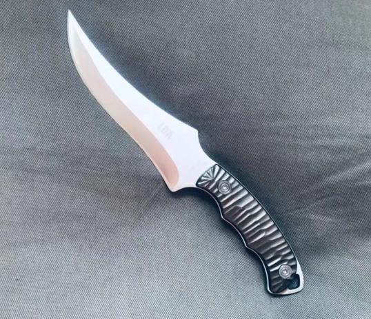 Faca estilo árabe/ de Caça/ de Churrasco em metal luxo Menor preço em Faca estilo árabe/ de Caça/ de Churrasco em metal luxo