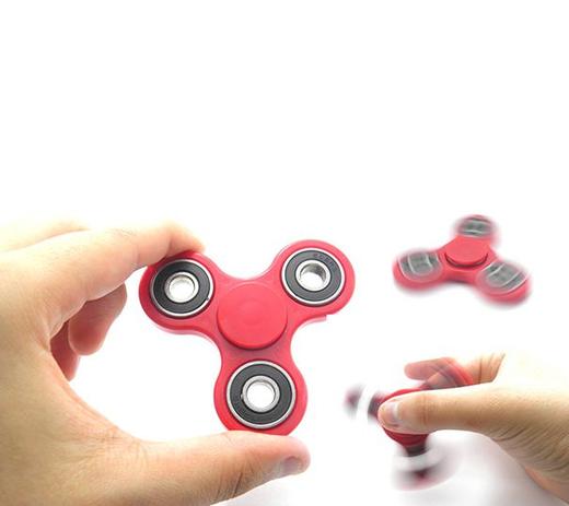 Fidget Hand Spinner Ansiedade Anti Estresse Giro Rolamento (BSL-GIRA-1) - Braslu Menor preço em Fidget Hand Spinner Ansiedade Anti Estresse Giro Rolamento (BSL-GIRA-1) - Braslu