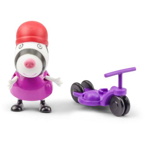 Figura com Acessório - 10 cm - Peppa Pig - Suzy com Patinete - DTC Menor preço em Figura com Acessório - 10 cm - Peppa Pig - Suzy com Patinete - DTC