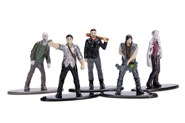 Figuras Jada Metal Nano Walking Dead Pack Com 5 - Metals die cast Menor preço em Figuras Jada Metal Nano Walking Dead Pack Com 5 - Metals die cast