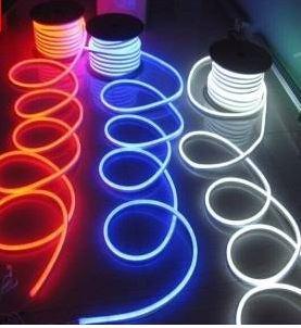 Fita Mangueira LED Neon IP68 8w/M Flexivel 220V - metro - Geral é boa?