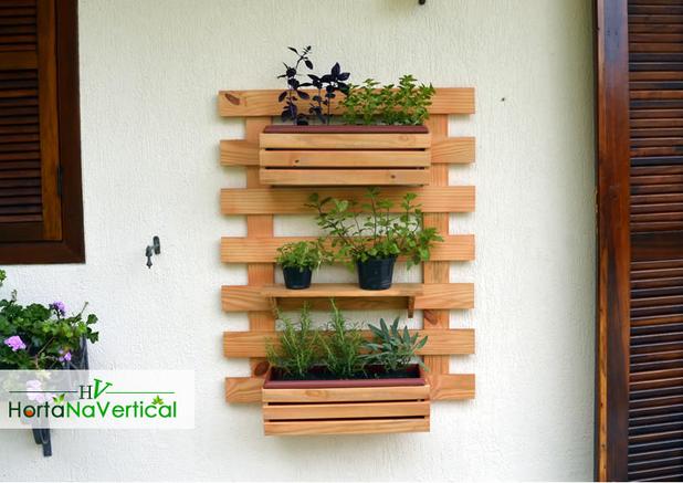 Floreira Jardim e Horta Vertical Treliça com 2 Cachepôs e 1 Prateleira - Hortanavertical Menor preço em Floreira Jardim e Horta Vertical Treliça com 2 Cachepôs e 1 Prateleira - Hortanavertical