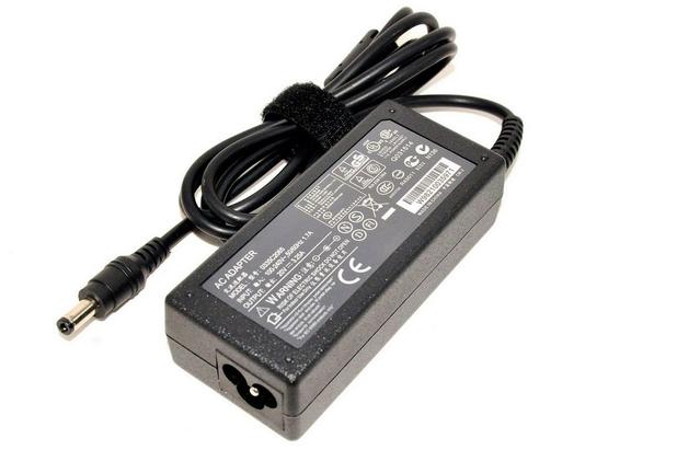 Fonte Carregador Notebook Semp Toshiba is1412 is1462 is1413 is1522  20V 3.25A Pino 5.5 X 2.5 mm - Bringit é boa?