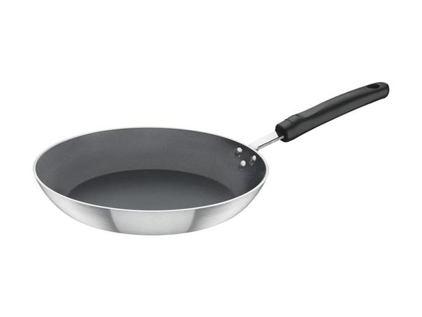 Frigideira 32cm profissional aluminio com revestimento estimento antiaderente tramontina Menor preço em Frigideira 32cm profissional aluminio com revestimento estimento antiaderente tramontina