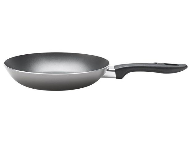 Frigideira Antiaderente Brinox 18cm Prata - Chilli 7014/851 Menor preço em Frigideira Antiaderente Brinox 18cm Prata - Chilli 7014/851