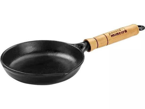 Frigideira Fast Egg Ferro Fundido Cabo De Madeira S/ Tampa Panela Mineira 14,5cm de Diâmetro Menor preço em Frigideira Fast Egg Ferro Fundido Cabo De Madeira S/ Tampa Panela Mineira 14,5cm de Diâmetro