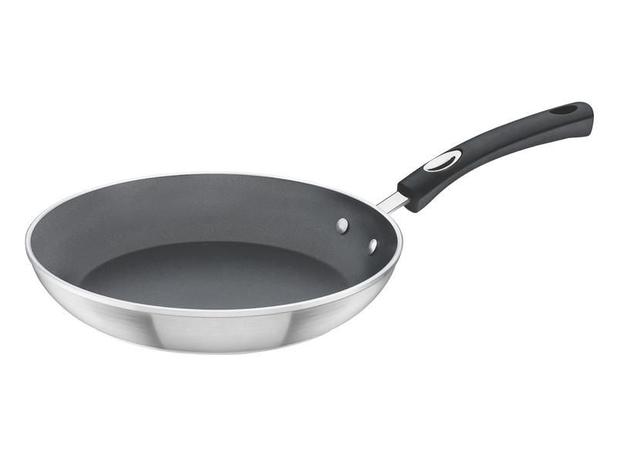Frigideira profissional de alumínio com revestimento interno antiaderente 24cm - Tramontina é ruim? Frigideira profissional de alumínio com revestimento interno antiaderente 24cm - Tramontina é boa?