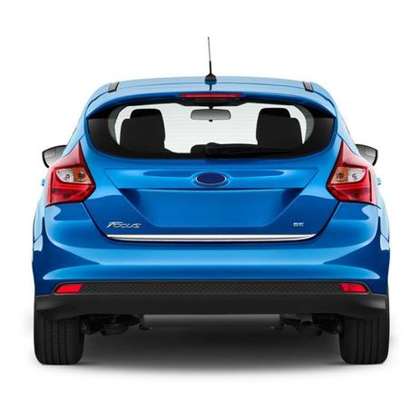 Friso porta malas focus hatch 14/ resinado cromado - Np adesivos Menor preço em Friso porta malas focus hatch 14/ resinado cromado - Np adesivos