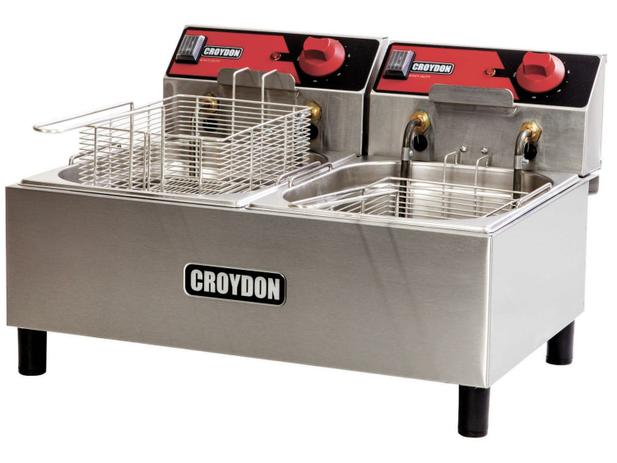 Fritadeira Elétrica Industrial Croydon FC2B-2 - 4,5L Inox com 2 Cestos