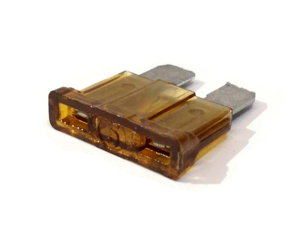Fusivel lâmina 5 amperes médio comum pacote com 10 unidades - HIKARI Menor preço em Fusivel lâmina 5 amperes médio comum pacote com 10 unidades - HIKARI