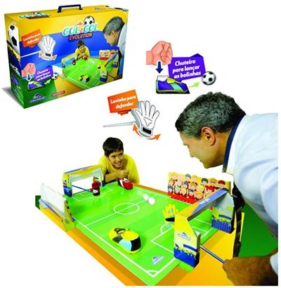Futebol gol a gol evolution com 2 chuteiras + 2 luvas + 6 bolinhas - Adijomar é ruim? Futebol gol a gol evolution com 2 chuteiras + 2 luvas + 6 bolinhas - Adijomar é boa?