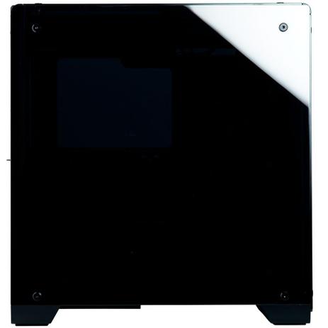 Gabinete Corsair Gamer Crystal 570X RGB, ATX, Lateral em Vidro - CC-9011126-WW é boa?