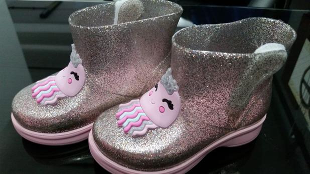 galocha infantil world colors