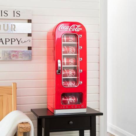 Geladeira Mini Coca Cola Vintage 10 Latas Bivolt - Koolatron Menor preço em Geladeira Mini Coca Cola Vintage 10 Latas Bivolt - Koolatron