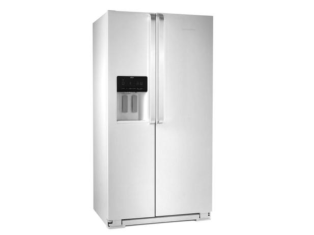 Geladeira/Refrigerador Brastemp Frost Free Side by - Side 560L BRS62 com Dispenser de Água BRS62 CBANA