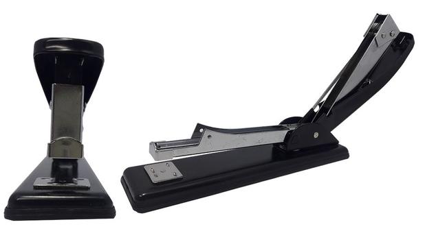 Grampeador 30 Folhas em Metal Preto - Ativa é boa?