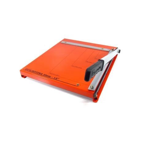 Guilhotina para papel manual A4 30cm GEX-30 Master 20 Folhas - Excentrix Menor preço em Guilhotina para papel manual A4 30cm GEX-30 Master 20 Folhas - Excentrix