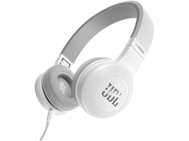 Headphone/Fone de Ouvido JBL Dobrável - com Kit Comunicação On Ear E35 é boa?