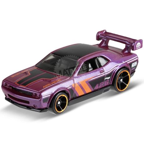 Машинка hot Wheels dodge Challenger