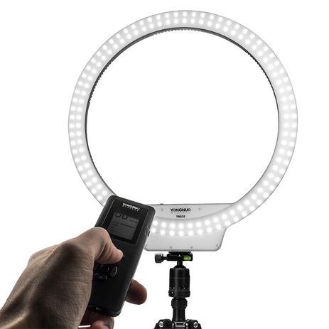Iluminador de LED Ring Light Yongnuo YN608 RBG Colorido Com Tripé - Tudoprafoto Menor preço em Iluminador de LED Ring Light Yongnuo YN608 RBG Colorido Com Tripé - Tudoprafoto