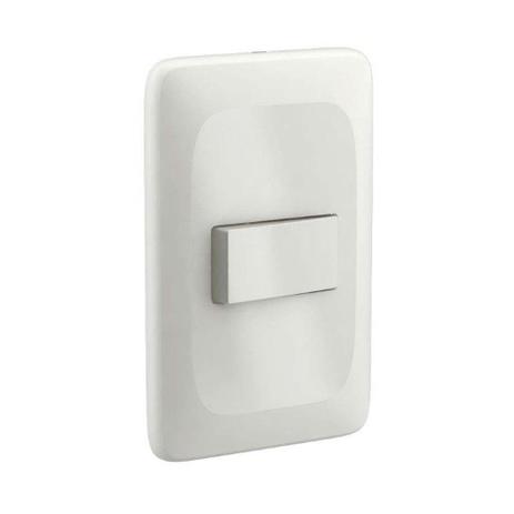Interruptor 4x2 simples com placa branco Zuli Lorenzetti - Pial Menor preço em Interruptor 4x2 simples com placa branco Zuli Lorenzetti - Pial