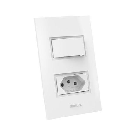 Interruptor Simples 10A 4X2 1 Tecla e Tomada Branco Beleze Enerbras Menor preço em Interruptor Simples 10A 4X2 1 Tecla e Tomada Branco Beleze Enerbras