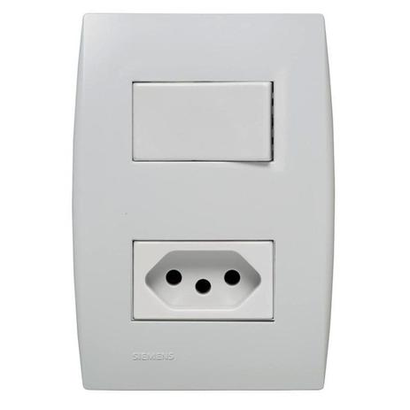 Interruptor Simples 10A 4X2 1 Tecla e Tomada Branco Ilus Iriel Menor preço em Interruptor Simples 10A 4X2 1 Tecla e Tomada Branco Ilus Iriel