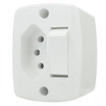 Interruptor Sobrepor Retangular 1 Tecla Simples 6A + 1 Tomada 2P+T 10A 250V Branco Ilumi Menor preço em Interruptor Sobrepor Retangular 1 Tecla Simples 6A + 1 Tomada 2P+T 10A 250V Branco Ilumi