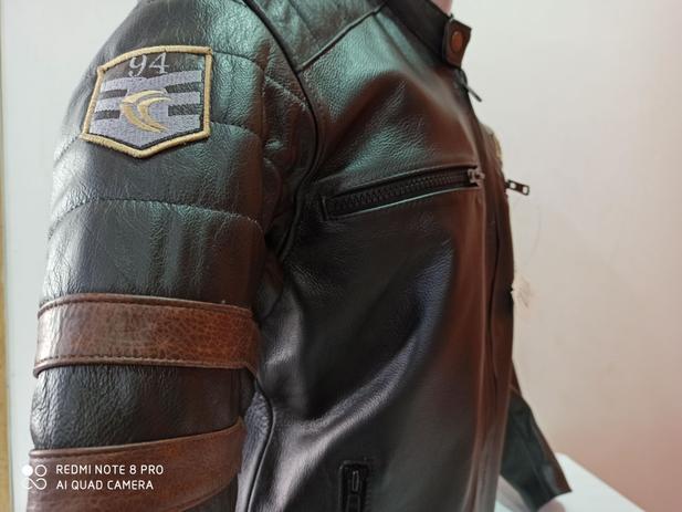 jaqueta de couro p