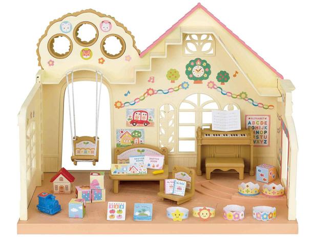 Jardim da Infância da Floresta Sylvanian Families - com Acessórios Epoch Magia