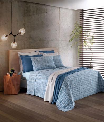 Jogo de Cama King Duplo Prata 150 Fios 4 Peças Cristal Azul - Santista Menor preço em Jogo de Cama King Duplo Prata 150 Fios 4 Peças Cristal Azul - Santista