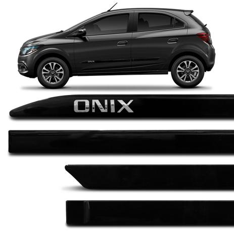 Jogo de Friso Lateral Facão Onix 2012 a 2019 Preto Global Grafia Cromado Alto Relevo Tipo Borrachão - Zp Menor preço em Jogo de Friso Lateral Facão Onix 2012 a 2019 Preto Global Grafia Cromado Alto Relevo Tipo Borrachão - Zp