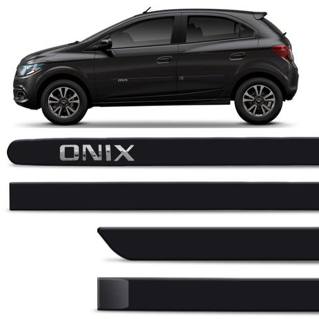 Menor preço em Jogo de Friso Lateral Onix 2012 a 2019 Preto Ouro Negro Grafia Cromado Alto Relevo Tipo Borrachão - Zp