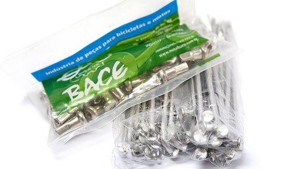 Menor preço em Jogo de raios inox bace  3.5mm xr 200 dianteiro e traseiro