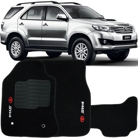 Jogo de Tapete Automotivo Carpete Toyota Hilux SW4 2006 à 2015 Soft Logo Bordado Preto 3 Peças - S/m Menor preço em Jogo de Tapete Automotivo Carpete Toyota Hilux SW4 2006 à 2015 Soft Logo Bordado Preto 3 Peças - S/m