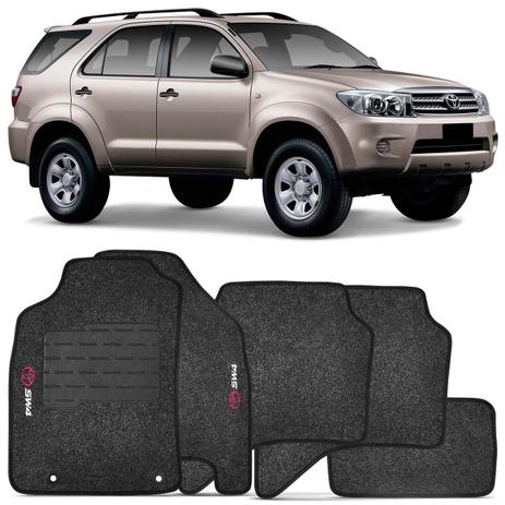 Jogo de Tapete Carpete Toyota Hilux SW4 2005 a 2012 Grafite Bordado 5 Peças - Zp é ruim? Jogo de Tapete Carpete Toyota Hilux SW4 2005 a 2012 Grafite Bordado 5 Peças - Zp é boa?