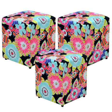 Kit 03 Puffs Quadrado Decorativo Tecido Floral Preto - Lyam Decor Menor preço em Kit 03 Puffs Quadrado Decorativo Tecido Floral Preto - Lyam Decor