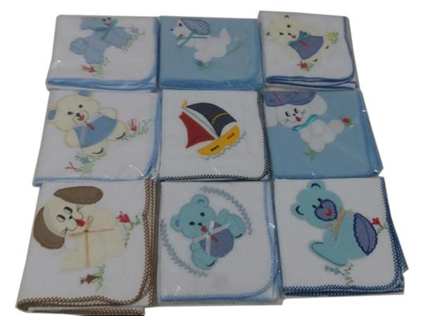 Kit 10 cueiro flanelado bordado 80x80cm para menino - Dugu Menor preço em Kit 10 cueiro flanelado bordado 80x80cm para menino - Dugu